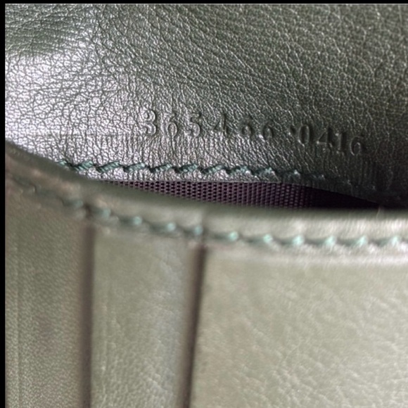 GUCCI MICROGUCCISIMA Men’s Bi-Fold Wallet - Picture 9 of 9